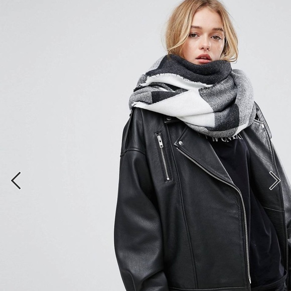 ASOS oversized square scarf - Picture 2 of 3